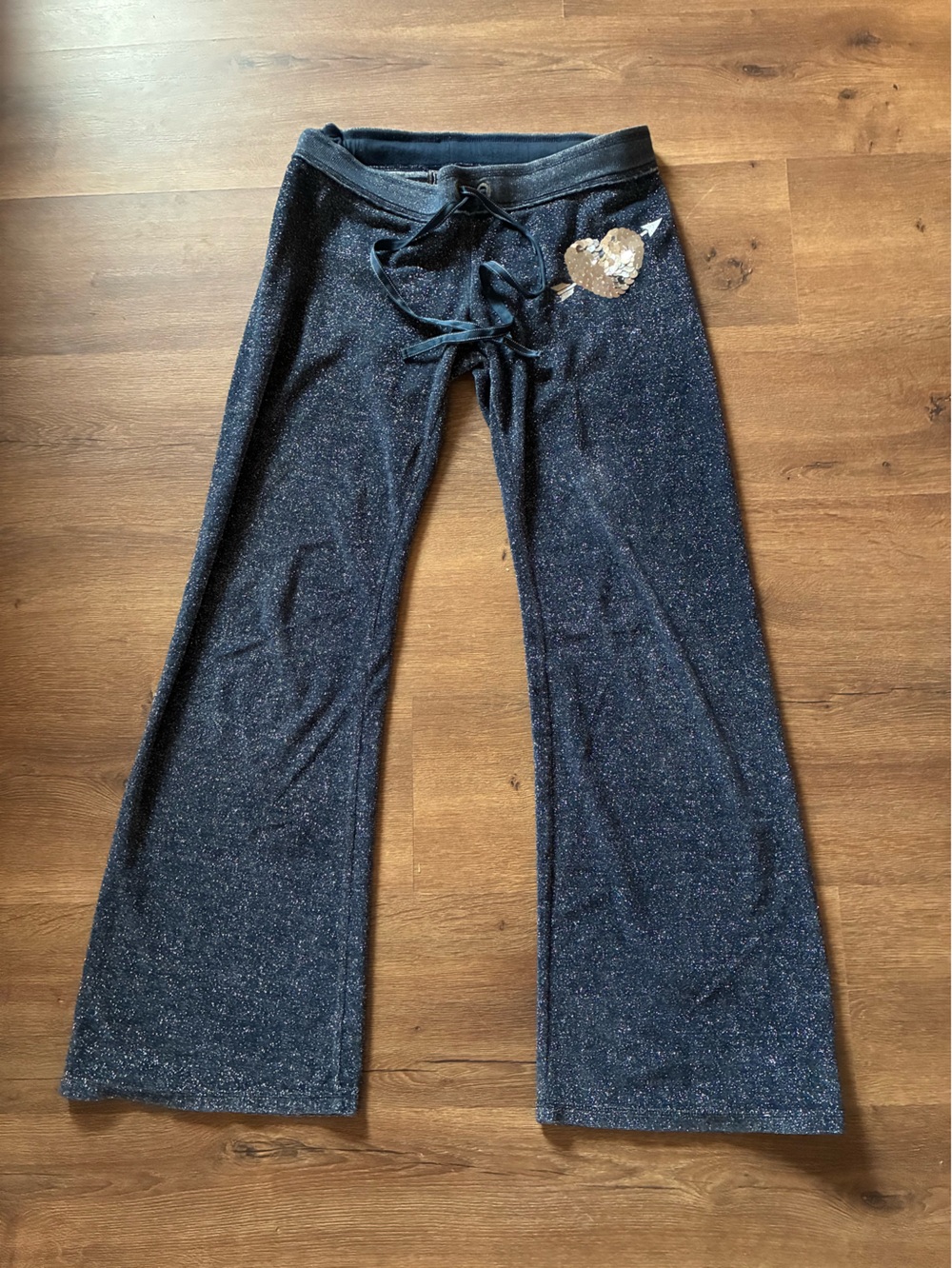 💘VTG PINK Victoria's Secret Navy Metallic Sparkle Flip Sequin Heart Arrow💘 - Picture 6 of 16